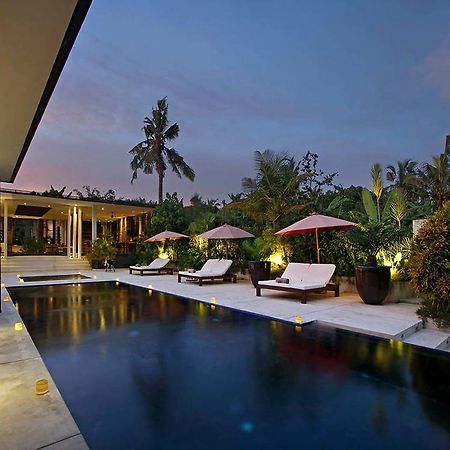 Villa Mona Canggu Rum bild